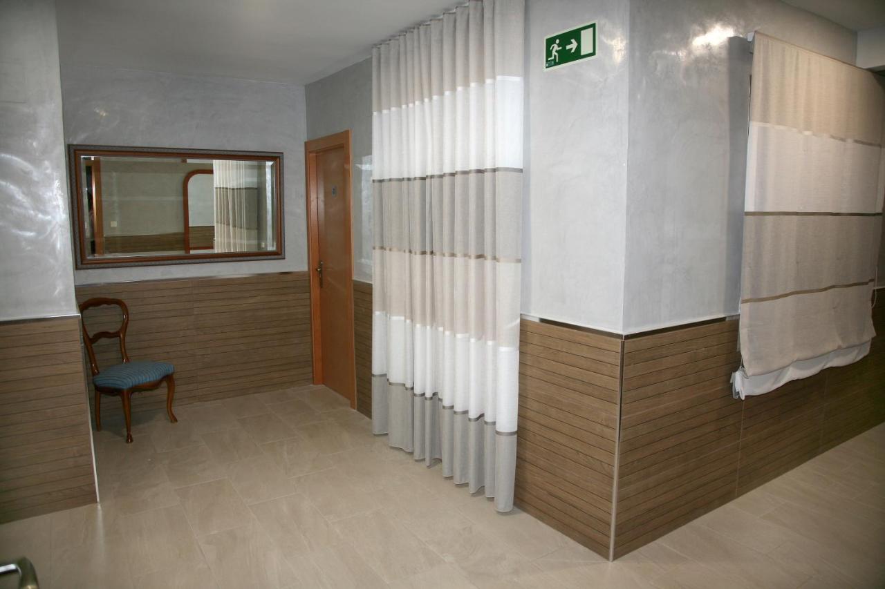 Hostal Restaurante Grela Pozo Alcon Luaran gambar