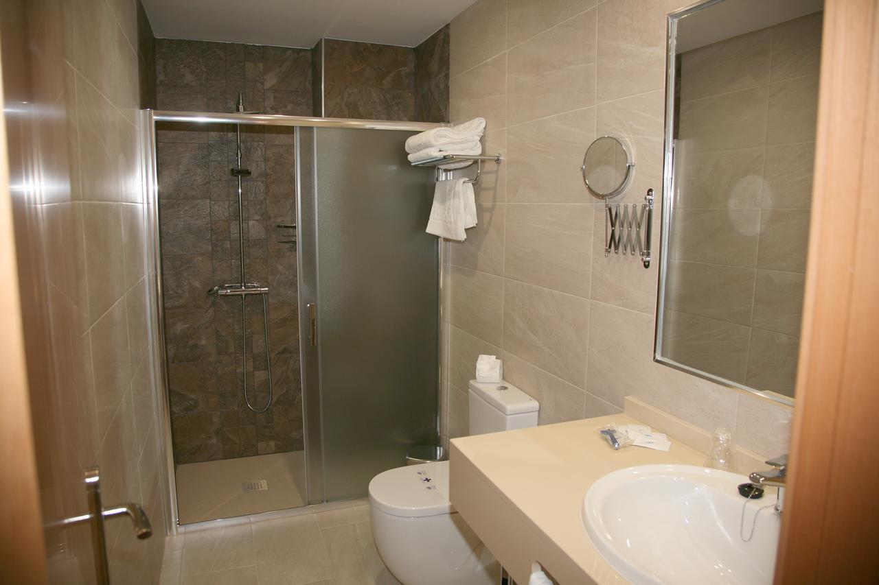 Hostal Restaurante Grela Pozo Alcon Luaran gambar